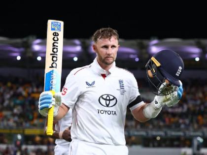 Aus vs ENG Root remained unbeaten on 138 as England were bowled out for 334 | Aus vs ENG: इंग्लैंड 334 रन पर आउट, रूट 138 रन बनाकर रहे नाबाद