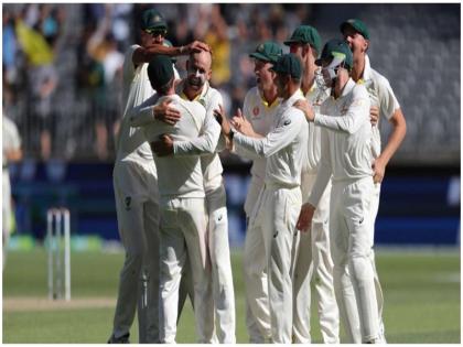 India vs Australia Mitchell Starc to rejoin hosts squad following compassionate leave expected to play pink-ball Test | पिंक बॉल टेस्ट से पहले ऑस्ट्रेलिया को बड़ी राहत, टीम में शामिल हुआ यह दिग्गज खिलाड़ी, भारतीय टीम को रहना होगा सावधान