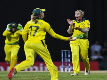 Australia vs India women 1st ODI Australia cruise 25th straight win beat visitors by 9 wickets | ऑस्ट्रेलिया ने भारत को हराया, लगातार 25वीं जीत दर्ज, कप्तान मिताली राज का 59वां अर्धशतक बेकार