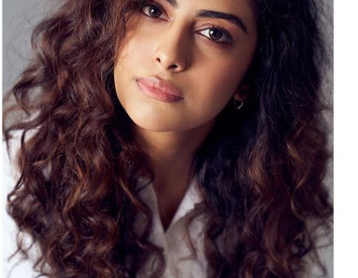 PHOTOS: बालिका वधु की अभिनेत्री अविका गोर ने वजन कम कर बिखेरा जलवा, इंस्टाग्राम पर शेयर की खूबसूरत तस्वीरें