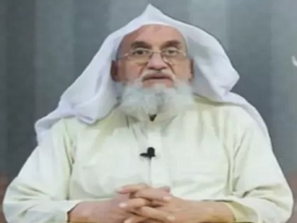 Al Qaeda chief Ayman al-Zawahiri new video praising Karnataka viral girl saying 'Allahu Akbar' | अलकायदा चीफ अयमान अल-जवाहिरी का नया वीडियो, हिजाब पहने 'अल्लाहु अकबर' का नारा लगाने वाली कर्नाटक की छात्रा की तारीफ की