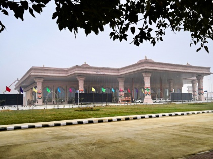Ayodhya Airport 150 CISF commandos will take command of Ayodhya Airport Center approved | Ayodhya Airport: सीआईएसएफ के 150 कमांडो के हाथ होगी अयोध्या एयरपोर्ट की कमान, केंद्र ने दी मंजूरी