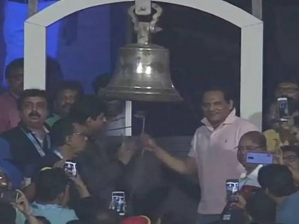 India vs West Indies: Gautam Gambhir unhappy after Mohammad Azharuddin rings Eden Gardens bell | Ind vs WI: ईडन गार्डंस में अजहरुद्दीन को मिले सम्मान पर भड़के गौतम गंभीर, कहा, 'भारत जीता, बीसीसीआई हारी'