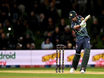 New Zealand vs Pakistan, 2nd T20I Match Pakistan Beats New Zealand by 6 wickests | पाकिस्तान ने दूसरे टी20 मुकाबले में न्यूजीलैंड को धोया, कप्तान बाबर आजम ने 79 रनों की नाबाद पारी, 6 विकेट से जीत