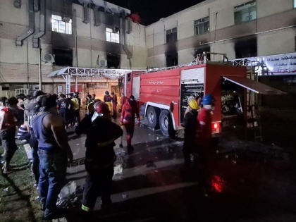 Corona virus least 27 dead fire Baghdad hospital for Covid-19 patients oxygen cylinders | कोरोना वायरसः ऑक्सीजन सिलेंडर फटने से बगदाद अस्पताल में लगी आग, 82 की मौत, 110 घायल