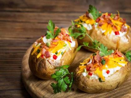 Health Benefits of Baked Potatoes in Hindi: amazing health benefits of eating baked potatoes for weight loss, inflammation, heart health in Hindi | आलू को भूनकर खाने के फायदे : पेट के रोग, सूजन और मोटापा जैसे रोगों से बचने के लिए खाएं भुने हुए आलू