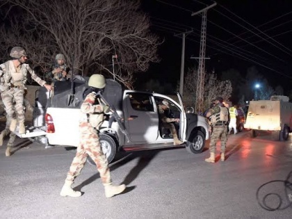 Balochistan Terrorist attack in Pakistan's Balochistan four officers and two civilians killed nine terrorists killed | Balochistan Terrorist attack: पाकिस्तान के अशांत बलूचिस्तान में आतंकी हमला, चार अधिकारी और दो नागरिक की मौत, नौ आतंकवादी ढेर