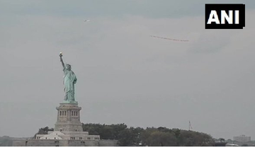 Free Balochistan’, read protest banners: aircraft circles the Statue of Liberty, carrying message “U.N must help end human rights abuses in Balochistan | UNGA में इमरान खान के भाषण के दौरान 'आजाद बलूचिस्तान' के लगे नारे, अमेरिका के ऊपर से गुजरा प्लेन-मदद करो Free Balochistan’, read protest banners: aircraft circles the Statue of Liberty, carrying message “U.N must help end human rights abuses in Balochistan | UNGA में इमरान खान के भाषण के दौरान 'आजाद बलूचिस्तान' के लगे नारे, अमेरिका के ऊपर से गुजरा प्लेन-मदद करो