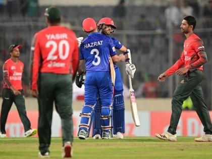 BAN vs AFG PLAYER OF THE MATCH Hazratullah Zazai 45 balls 59 runs 5 sixes 3 fours Afghanistan won 8 wkts Fazalhaq Farooqi PLAYER OF THE SERIES | BAN vs AFG: बांग्लादेश के 4 बल्लेबाज दोहरे अंक तक पहुंचे, जजई ने 45 बॉल पर जड़े 59 रन, 5 छक्के और 3 चौके उड़ाए, जानें मैन ऑफ द मैच और सीरीज कौन