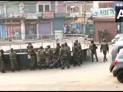 Bandipora terrorists attacked Two policemen Martyr Gulshan Chowk area North Kashmir's district | बांदीपोरा में आतंकवादियों ने की गोलीबारी, दो जवान शहीद, दो पुलिसकर्मी गंभीर रूप से घायल Bandipora terrorists attacked Two policemen Martyr Gulshan Chowk area North Kashmir's district | बांदीपोरा में आतंकवादियों ने की गोलीबारी, दो जवान शहीद, दो पुलिसकर्मी गंभीर रूप से घायल