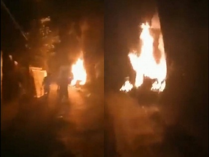 Bangladesh: Hindus again targeted, temples and dozens of houses vandalized over Facebook posts, arson | बांग्लादेश: हिंदुओं के फिर बनाया गया निशाना, फेसबुक पोस्ट को लेकर मंदिरों और दर्जनों घरों में हुई तोड़फोड़, आगजनी