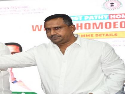 Jharkhand health minister Banna Gupta's obscene video goes viral, he claimed its fake, Nishikant Dubey tweeted the video and attacks congress | झारखंड के स्वास्थ्य मंत्री बन्ना गुप्ता का अश्लील वीडियो वायरल होने से हड़कंप, निशिकांत दुबे ने वीडियो ट्वीट कर कहा- यही है कांग्रेस का चरित्र