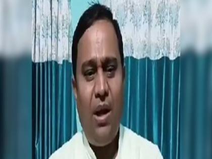 Late Balasaheb Thackeray resides in the heart of Banshidhar Brajwasi, a member of the Bihar Legislative Council | बिहार विधान परिषद के सदस्य बंशीधर ब्रजवासी के दिल में बसते हैं स्व. बाला साहेब ठाकरे Late Balasaheb Thackeray resides in the heart of Banshidhar Brajwasi, a member of the Bihar Legislative Council | बिहार विधान परिषद के सदस्य बंशीधर ब्रजवासी के दिल में बसते हैं स्व. बाला साहेब ठाकरे