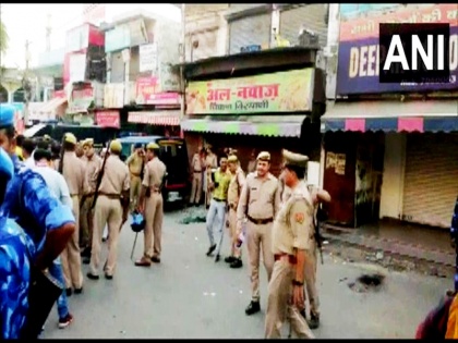 Bareilly BJP leader including municipal team was attacked over stop sale of meat in Sawan | सावन में मीट की बिक्री पर बरेली में बवाल, अतिक्रमण हटाने गई नगर निगम की टीम और भाजपा नेता पर हुआ हमला, चलीं तलवारें