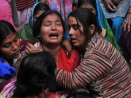 bawana fire incident 14 dead body identified | दिल्लीः बवाना अग्निकांड में हुई थीं 17 जिंदगियां खाक, 14 शवों की पहचान