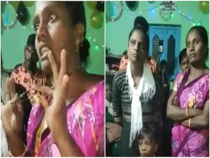 karnataka news dalit women forced by bajrang dal to not to celebrate Christmas event family women protest video went viral | बजरंग दल ने दलित परिवार को क्रिसमस मनाने से रोका तो महिलाओं ने कह दी यह बात, देखे वायरल वीडियो