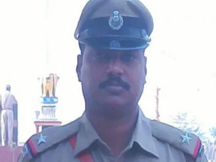 news odisha in order to celebrate New Year’s Feast policeman first steal goat prepare food suspended | नए साल के जश्न के लिए पुलिस वाले ने पहले गांव की एक बकरी चोरी की, फिर उसे काट डाला, लोगों के विरोध पर एएसआई सस्पेंड