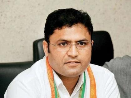 haryana news sirsa tmc leader and former mp ashok tanwar electricity connection cut by corporation due to unpaid bills | बिजली बकाएदारों के खिलाफ एक्शन मोड में हरियाणा सरकार, पूर्व सांसद अशोक तंवर समेत कई की सप्लाई बंद 