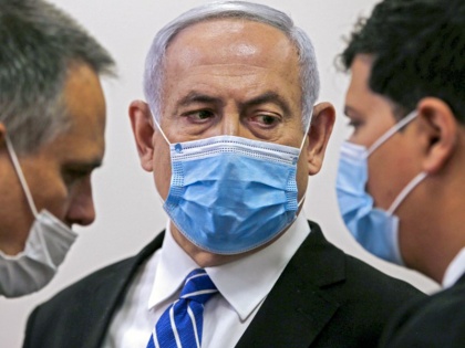 Thousands protest Netanyahu, many ignore Israeli coronavirus rules | इजराइल के पीएम नेतान्याहू के खिलाफ हजारों लोगों ने किया प्रदर्शन, कई प्रदर्शनकारियों ने नियम तोड़े