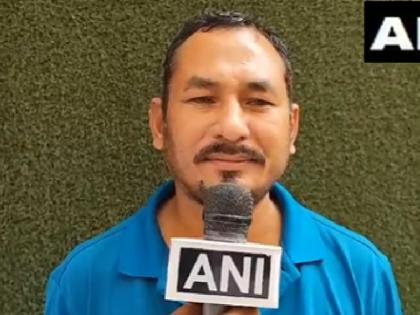 Saif Ali Khan Attack Auto-rickshaw driver who took actor to hospital rewarded Rs 11000 | Saif Ali Khan Attack: सैफ अली खान के लिए फरिश्ता बनकर आया था ऑट्रो ड्राइवर, अब मिला ये इनाम