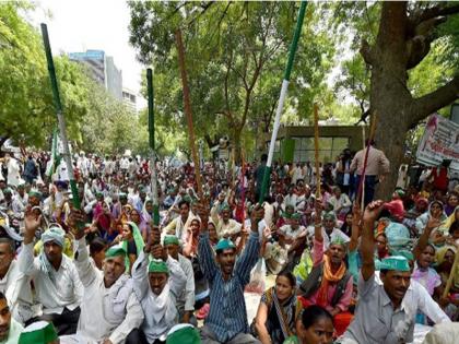 farmers are not weak says bhartiya kisan union | 'किसान को कमजोर न समझें, अगर वह अपनी पर आ गया तो केन्द्र और प्रदेश सरकार की ईंट से ईंट बजा देगा'