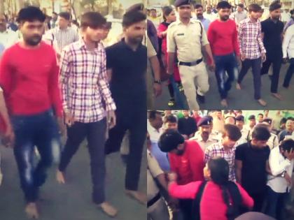 Bhopal Police made four accused of gang-rape of a girl parade in the city | मध्य प्रदेश: गर्लफ्रेंड को रूम पर बुलाकर 4 दोस्तों संग किया गैंगरेप, पुलिस ने कराई परेड Bhopal Police made four accused of gang-rape of a girl parade in the city | मध्य प्रदेश: गर्लफ्रेंड को रूम पर बुलाकर 4 दोस्तों संग किया गैंगरेप, पुलिस ने कराई परेड