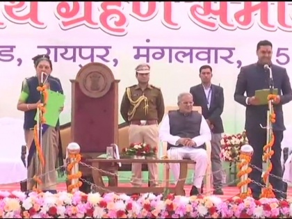 Chhattisgarh Oath Ceremony updates bhupesh baghel congress cabinet | छत्तीसगढ़ मंत्रिमंडल शपथ ग्रहण समारोह LIVE: भूपेश बघेल के मंत्रिमंडल का हुआ विस्तार, देखें सूची