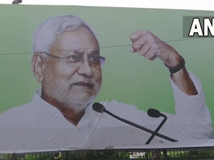 Bihar CM Nitish Kumar features on JDU posters promises good governance, gives slogan 'Pradesh mein dikha, desh mein dikhega' ahead 2024 general elections | लोकसभा चुनाव 2024ः प्रदेश में दिखा, अब देश में दिखेगा..., बिहार में 2024 की तैयारी शुरू, जदयू का पोस्टर वार
