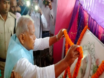 Bihar Former Chief Minister Jitan Ram Manjhi controversial statement regarding gang rape support cm nitish kumar | Bihar: पूर्व मुख्यमंत्री जीतन राम मांझी ने सामूहिक दुष्कर्म को लेकर दिया विवादित बयान, कही यह बात