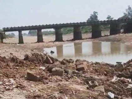 Sasaram 500 tonne iron bridge stolen 60 feet long 8 people arrest SDO mastermind and RJD leader Irrigation Department cracked down | सासारामः 60 फुट लंबा स्टील पुल चोरी में 8 लोग अरेस्ट, सिंचाई विभाग का SDO और राजद नेता मास्टरमाइंड, पुलिस ने ऐसे किया खुलासा Sasaram 500 tonne iron bridge stolen 60 feet long 8 people arrest SDO mastermind and RJD leader Irrigation Department cracked down | सासारामः 60 फुट लंबा स्टील पुल चोरी में 8 लोग अरेस्ट, सिंचाई विभाग का SDO और राजद नेता मास्टरमाइंड, पुलिस ने ऐसे किया खुलासा