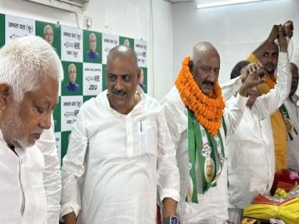 Bihar NEET Exam Row leak rjd chief lalu yadav Why all strings connected Lalu family only JDU MP Sanjay Kumar Jha said No one political protection Nitish Kumar rule | Bihar NEET Exam Row: लालू परिवार से ही सारे तार क्यों जुड़ते हैं?, जदयू सांसद झा ने कहा- नीतीश राज में किसी को राजनीतिक संरक्षण नहीं...