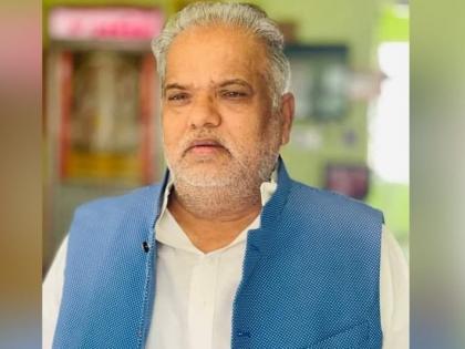 Nalanda Villagers attacked Rural Development Minister Shravan Kumar and MLA Krishna Murari minister ran away save life, security personnel injured see video watch | ग्रामीण विकास मंत्री श्रवण कुमार और विधायक कृष्ण मुरारी पर ग्रामीणों ने किया हमला, जान बचाकर भागे मंत्री, सुरक्षाकर्मी घायल 