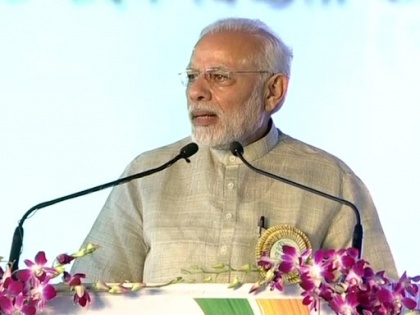 PM Narendra Modi addresses at the Satyagraha Se Swachhagraha event in Bihar's Motihari | बिहार: पीएम मोदी ने भोजपुरी में की भाषण की शुरुआत, कहा-'सत्याग्रह से स्वच्छाग्रह आज समय की मांग'