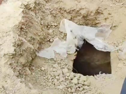 Bhagalpur secret behind missing heads dead bodies graves 2 arrested many headstones stolen what bihar police | भागलपुरः कब्र से शवों के सिर गायब होने का राज?, 2 अरेस्ट, चोरी हो गए कई नरमुंड, आखिर क्या है कहानी