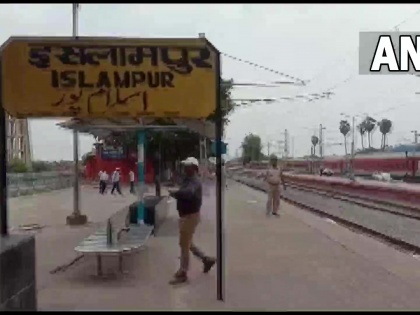Agnipath protests 18 june Bandh announced in Bihar protest burnt 12 trains passenger Muzaffarpur-Bhagalpur intercity died see video | Agnipath protests: 18 जून को बिहार में बंद का ऐलान, प्रदर्शन तेज, प्रदर्शनकारियों ने 12 ट्रेन फूंकी, मुजफ्फरपुर-भागलपुर इंटरसिटी के यात्री की मौत