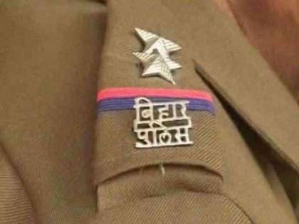 In Nalanda district of Bihar, the gang who cheated by offering to make a play boy was busted by the police, five vicious arrested | बिहार के नालंदा जिले में प्ले ब्वॉय बनाने का ऑफर देकर ठगी करने वाले गिरोह का पुलिस ने किया भंडाफोड़, पांच शातिर गिरफ्तार In Nalanda district of Bihar, the gang who cheated by offering to make a play boy was busted by the police, five vicious arrested | बिहार के नालंदा जिले में प्ले ब्वॉय बनाने का ऑफर देकर ठगी करने वाले गिरोह का पुलिस ने किया भंडाफोड़, पांच शातिर गिरफ्तार