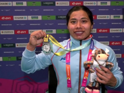 CWG 2022: Bindyarani Devi wins silver medal in Women's 55kg final, fourth medal for India | Commonwealth Games: वेटलिफ्टिंग में भारत को एक और मेडल, बिंदियारानी देवी ने जीता सिल्वर