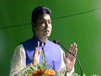 disputed statement of tripura chief minister biplab kumar deb | पंजाबी और जाटों के बारे में त्रिपुरा के CM बिप्लब देब ने दिया विवादित बयान, फिर मांगी माफी