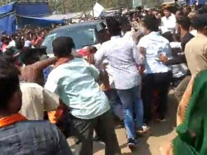 Odisha suspended BJD MLA Prasant Jagdev vehicle runs over crowd seven police personnel 22 injured see video | बीजद के निलंबित विधायक प्रशांत जगदेव ने वाहन भीड़ पर चढ़ाया, भाजपा के 15 कार्यकर्ता और 7 पुलिस कर्मी घायल, देखें वीडियो