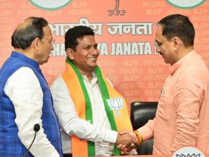Delhi AAP-BJP Senior Aam Aadmi Party leaders Sachin Rai Arun Singh and Virendra Sachdeva welcomed joining BJP | Delhi AAP-BJP: बीजेपी में शामिल आम आदमी पार्टी के सीनियर नेता सचिन राय, अरुण सिंह और वीरेंद्र सचदेवा ने किया स्वागत