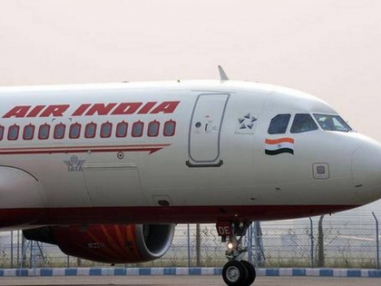 Shock to Air India; Petroleum companies stop fuel supply at six airports due to non-payment of dues | एयर इंडिया को झटका, बकाये का भुगतान न करने पर पेट्रोलियम कंपनियों ने छह हवाईअड्डों पर ईंधन आपूर्ति रोकी
