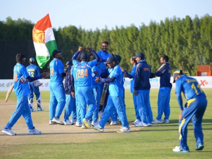 India's Blind Cricket Team upset over Sports Minister Rajyavardhan Singh Rathore not meeting them before leaving for World Cup | खेल मंत्री से नाराज वर्ल्ड चैंपियन ब्लाइंड क्रिकेट टीम, सरकार से की मान्यता देने की मांग