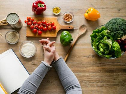 Blood type diet: food and diet plan you can eat based on your blood type | Blood type diet: शरीर को बीमार होने से बचाना है तो यहां जानें ब्लड ग्रुप के हिसाब से क्या खाना चाहिए