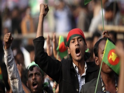 Why India out campaign in Bangladesh? read dr Vijay Darda Blog | डॉ. विजय दर्डा का ब्लॉग: अब बांग्लादेश में ‘इंडिया आउट’...?