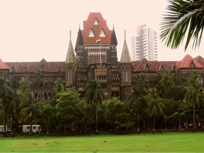 Bombay High Court rejects anticipatory bail plea of businessmen Kapil Wadhawan and Dheeraj Wadhwan in UP Power Corporation Provident Fund case | बॉम्बे हाई कोर्ट ने यूपी पावर कॉरपोरेशन प्रोविडेंट फंड मामले में कपिल व धीरज वधावनकी जमानत याचिका खारिज की