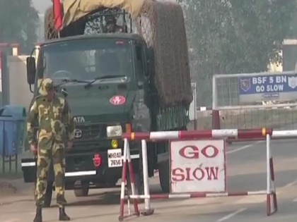 Lockdown extension smuggling narcotics fake currency and cattle continues along Bangladesh and Pakistan border | Lockdown extension: बांग्लादेश और पाकिस्तान से लगी सीमा पर नशीले पदार्थों, जाली मुद्रा और मवेशियों की तस्करी जारी
