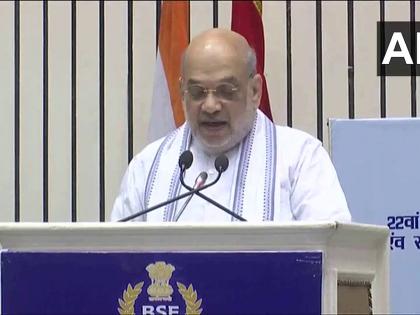 watch video Amit Shah says BSF responded bullets with shells two most difficult borders Bangladesh and Pakistan your capabilities you secured it very well | बीएसएफ ने गोली का जवाब गोले से दिया, अमित शाह ने कहा- 2 सबसे कठिन सीमा बांग्लादेश और पाकिस्तान की जिम्मेदारी निभाकर, देखें वीडियो