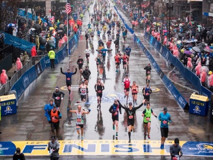 Boston Marathon Canceled for the first time in 124 years history | कोरोना का कहर: 124 वर्षों में पहली बार रद्द की गयी बोस्टन मैराथन