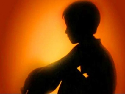 Dad-of-five masturbates on 5-year-old boy after undressing him, says ‘was possessed by devil’ | मुंबई में 5 बच्चों के पिता ने पांच वर्षीय नाबालिग का उतारा कपड़ा, फिर उसके सामने किया मास्टरबेट 