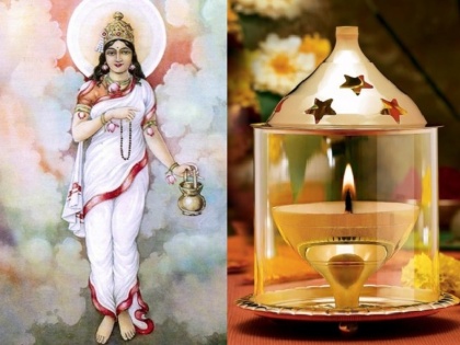 Navratri 2021 Second day of Navratri maa brahmacharini puja vidhi mantr and katha | Navratri 2021: नवरात्रि का दूसरा दिन, ऐसे करें मां ब्रह्मचारिणी की पूजा, जानें मंत्र और कथा